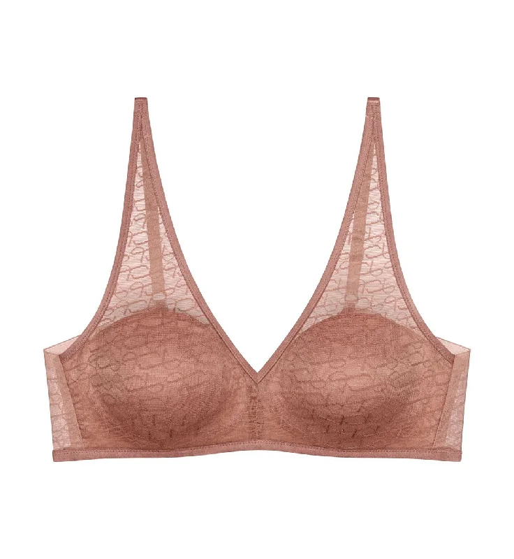 SIGNATURE SHEER WIREFREE BRA