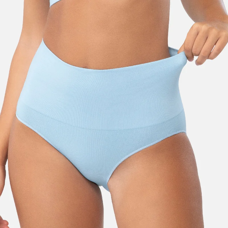 Smoothing At Waist Brief